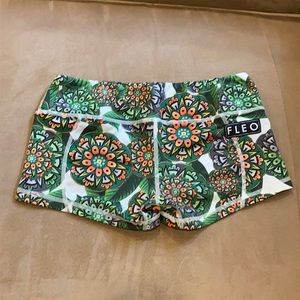 Fleo shorts